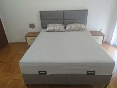 Rent, house, 140m², Zabjelo, Podgorica - image 9