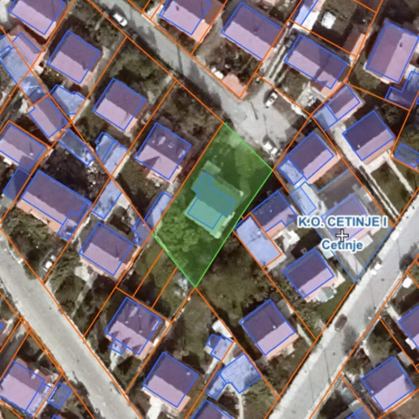 Sale, house, 330m², Cetinje, Crna Gora