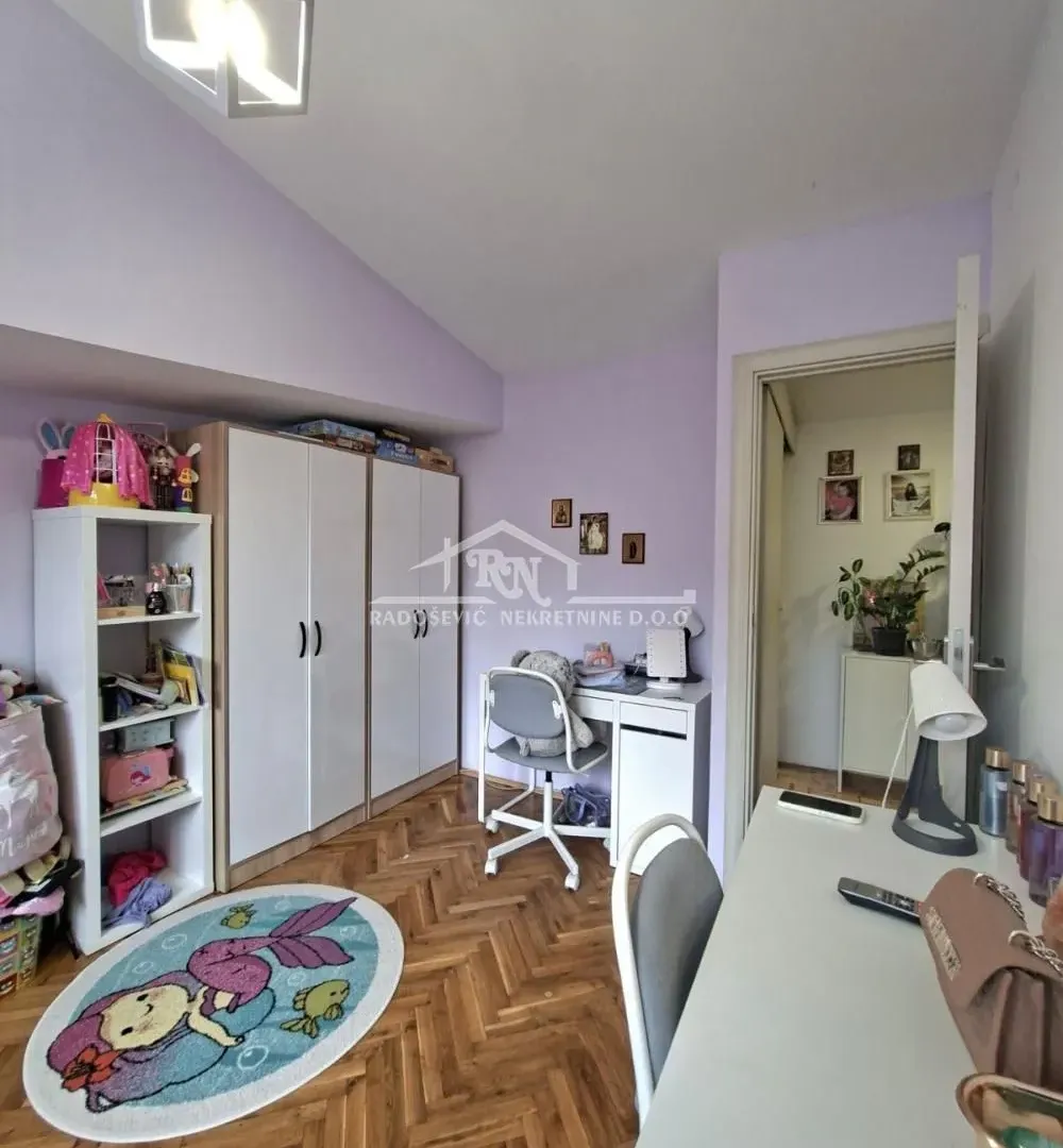 Prodaja, trosoban stan, 63m², Rakovica, Beograd