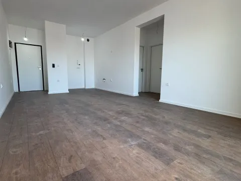 Sale, two bedroom apartment, 64m², Velika Plaža, Ulcinj - image 8