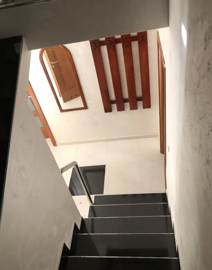 Izdavanje, kuća, 220m², Konik, Podgorica