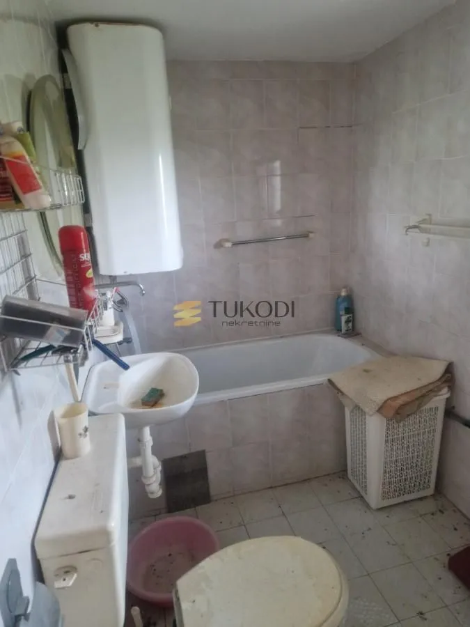 Prodaja, kuća, 43m², Širine, Petrovaradin