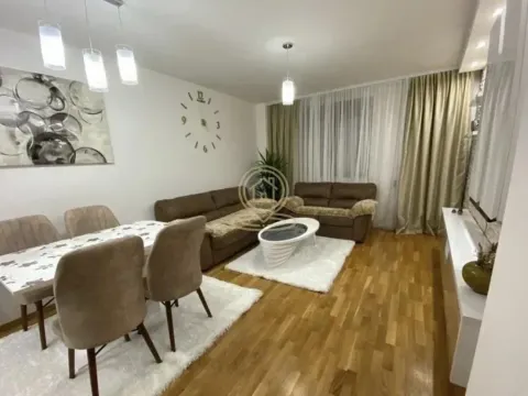 Rent, three bedroom apartment, 67m², Medijana, Niš - image 2