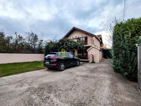 Prodaja, kuća, 180m², Donja Gorica, Podgorica - image 3