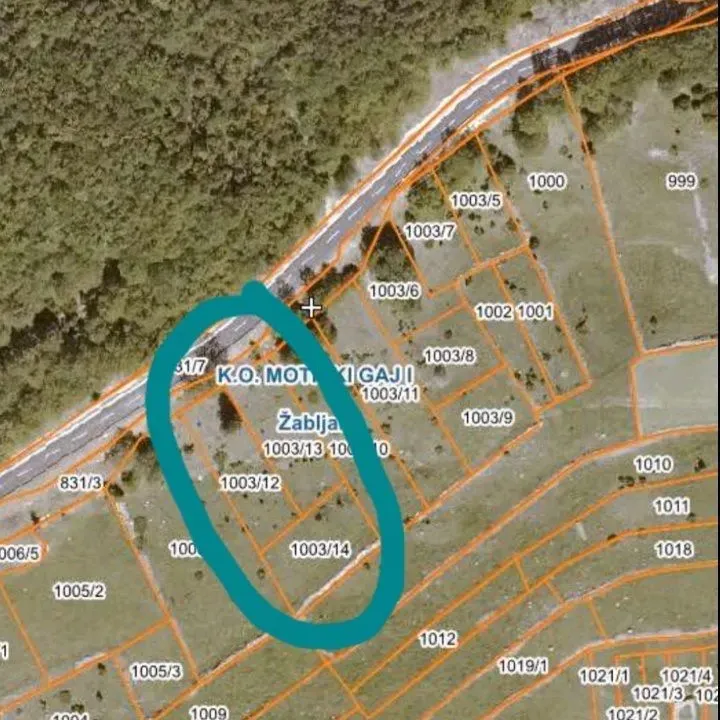Prodaja, plac, 850m², Motički gaj, Žabljak