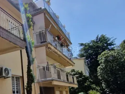 Izdavanje, stan, 68m², Tivat, Crna Gora - image 3