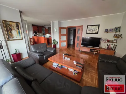 Prodaja, četvorosoban stan, 107m², Nova Detelinara, Novi Sad Sve Podlokacije - image 3