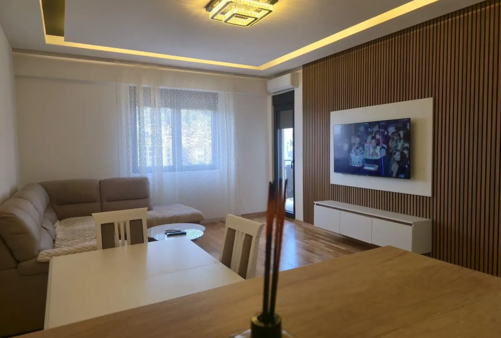 Izdavanje, jednosoban stan, 53m², Zagorič, Podgorica