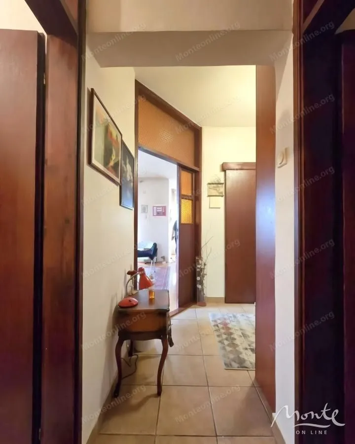 Prodaja, trosoban stan, 108m², Momišići, Podgorica
