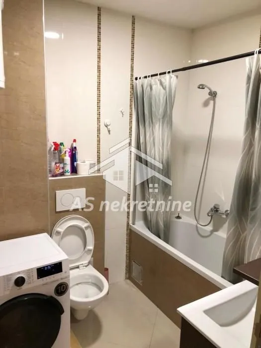 Izdavanje, dvosoban stan, 45m², Stari Grad, Beograd