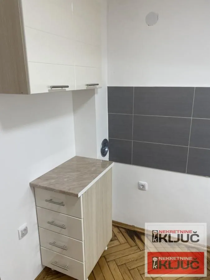 Izdavanje, dvosoban stan, 60m², Telep, Novi Sad Sve Podlokacije