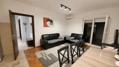 Sale, two bedroom apartment, 66m², Stari Aerodrom, Podgorica - image 1