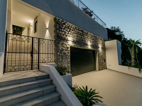 Sale, house, 236m², Njivice, Herceg Novi - image 28