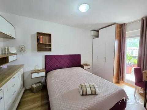 Prodaja, jednosoban stan, 76m², Dubovica, Budva - image 7