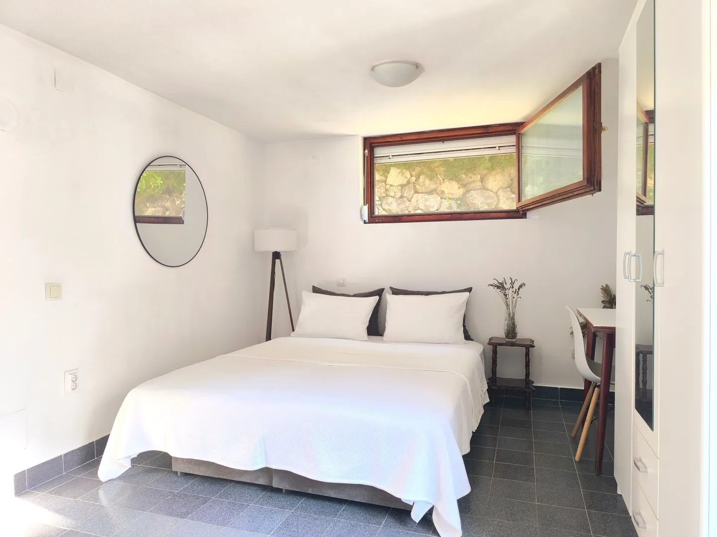 Rent, studio apartment, 25m², Lazi, Budva