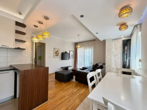 Sale, two bedroom apartment, 69m², City Kvart, Podgorica - image 3