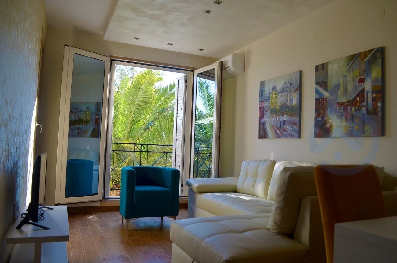 Sale, apartment, 60m², Petrovac, Budva