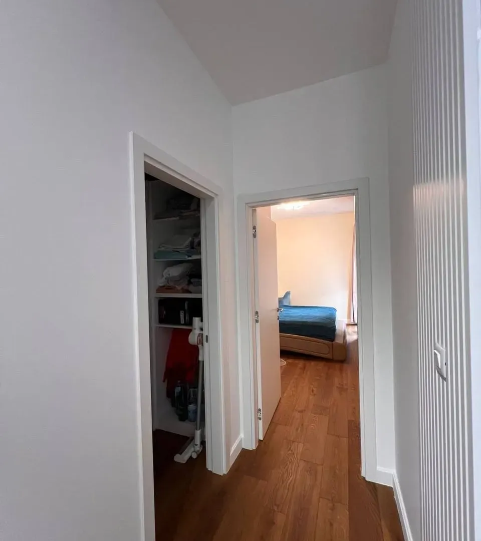 Prodaja, jednosoban stan, 65m², Soho City, Bar