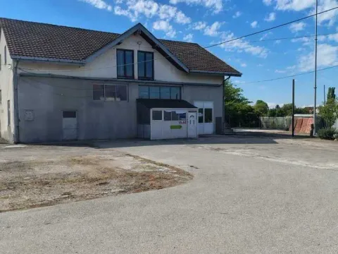 Poslovni prostor in Paraćin