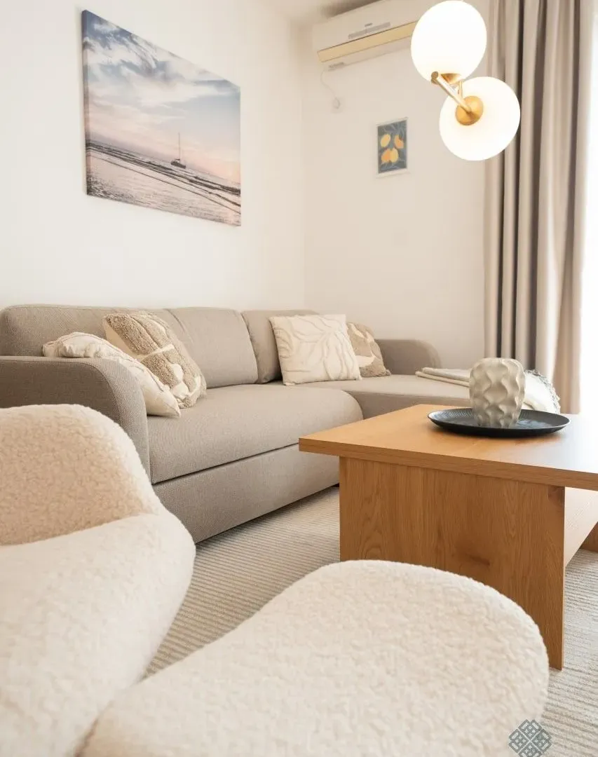Prodaja, dvosoban stan, 68m², Pržno, Budva