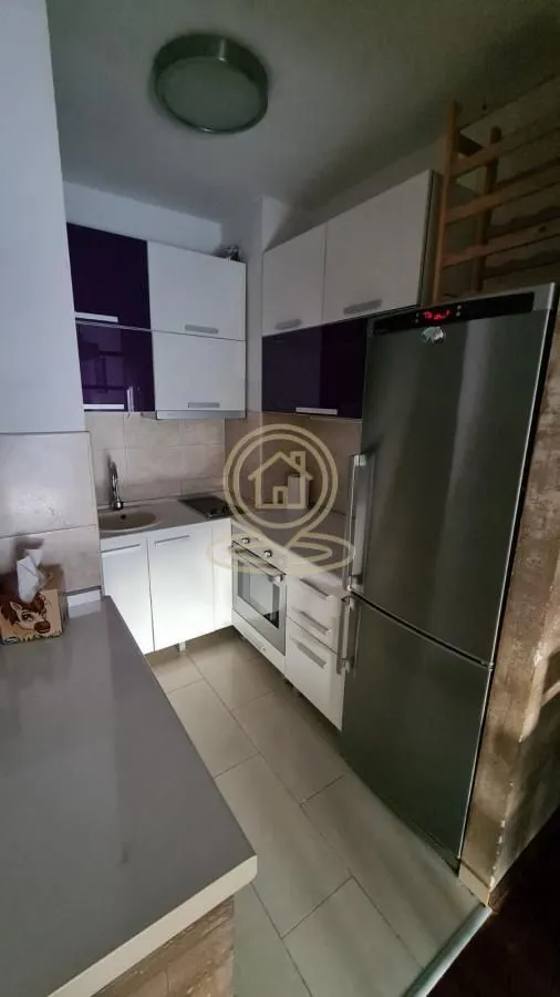 Izdavanje, jednosoban stan, 57m², Čubura, Beograd