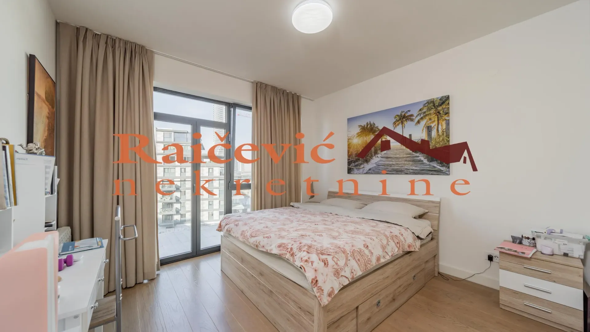 Prodaja, četvorosoban stan, 110m², Savski Venac, Beograd