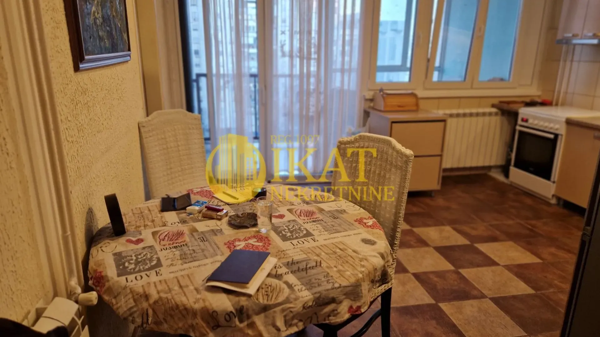 Rent, four bedroom apartment, 94m², Novi Beograd Blok 64, Novi Beograd Sve Podlokacije