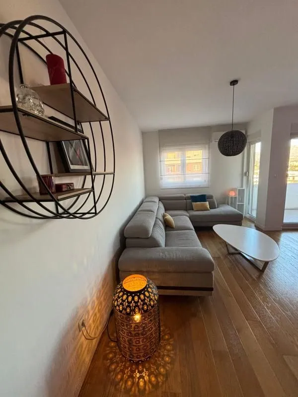 Prodaja, dvosoban stan, 70m², Central Point, Podgorica