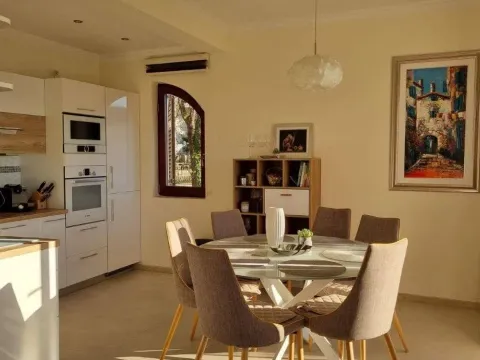 Sale, two bedroom apartment, 88m², Budva, Crna Gora - image 6