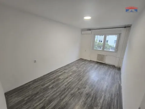 Izdavanje, dvosoban stan, 54m², Železnička Stanica, Novi Sad Sve Podlokacije - image 11