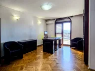 Rent, house, 380m², Gorica C, Podgorica - image 21