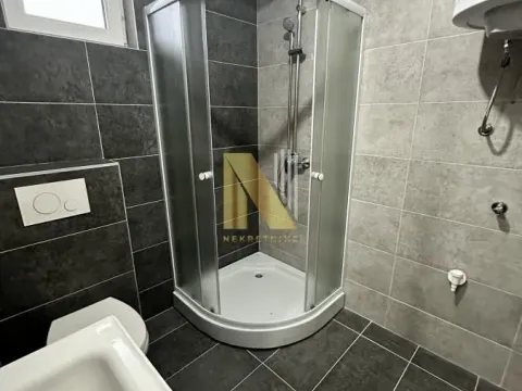 Prodaja, trosoban stan, 73m², Tatarsko brdo, Petrovaradin - image 7