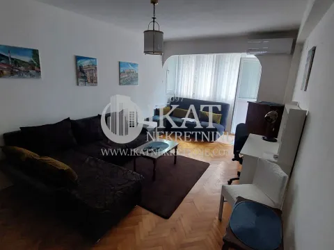 Rent, three bedroom apartment, 54m², Palata Pravde, Beograd - image 4