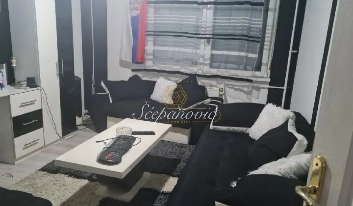 Prodaja, trosoban stan, 88m², Centar, Novi Sad
