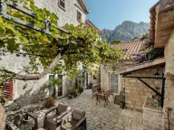 Sale, house, 240m², Risan, Kotor - image 4