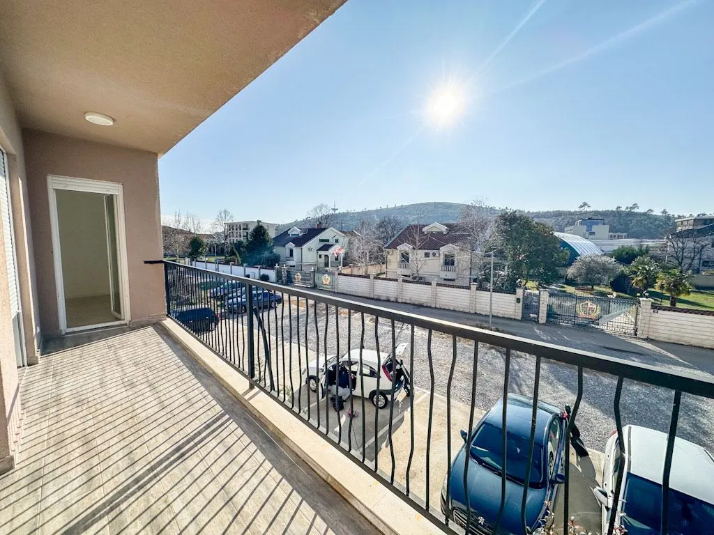 Prodaja, dvosoban stan, 73m², Zabjelo, Podgorica