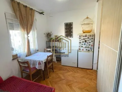 Prodaja, jednosoban stan, 61m², Stari Aerodrom, Podgorica - image 4