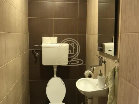 Prodaja, trosoban stan, 91m², Centar, Novi Sad - image 4