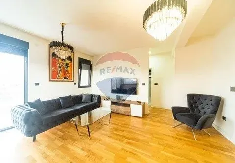 Izdavanje, trosoban stan, 130m², Nova Dalmatinska, Podgorica - image 3