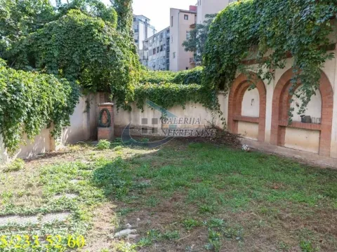 Sale, house, 430m², Stari Grad, Beograd - image 16