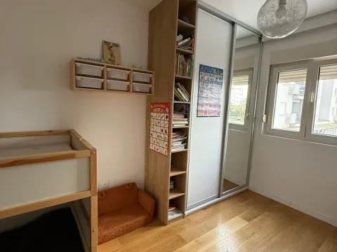 Prodaja, dvosoban stan, 72m², Centar, Bar - image 16