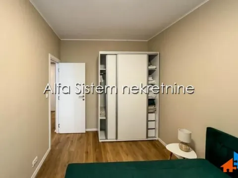 Rent, two bedroom apartment, 68m², Kalenić Pijaca, Vračar Sve Podlokacije - image 11