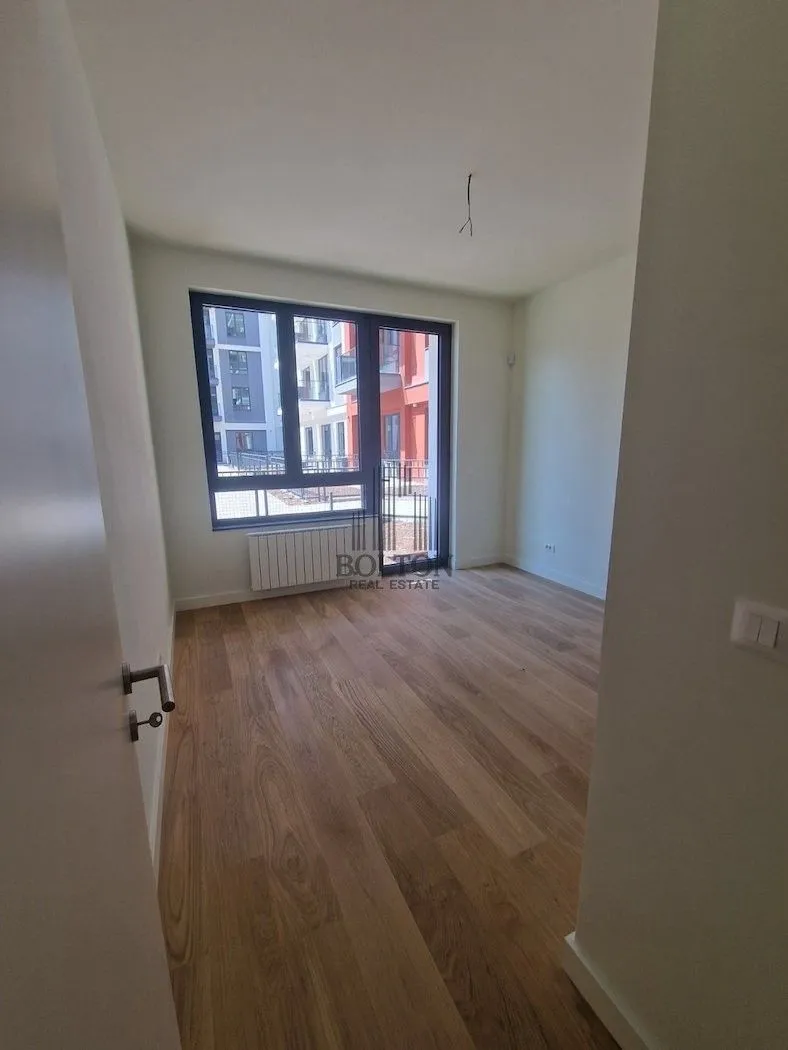 Prodaja, četvorosoban stan, 121m², Savski Venac, Beograd