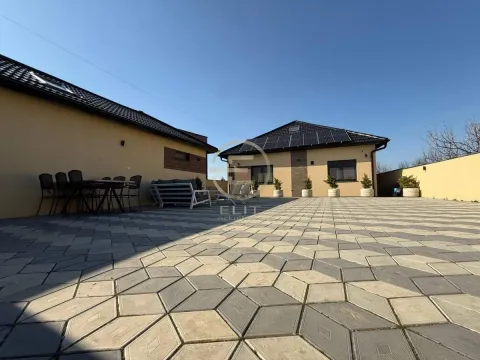 Sale, house, 165m², Petrovaradin, Novi Sad - image 48