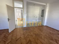 Prodaja, kuća, 289m², Dalmatinska ulica, Podgorica - image 7