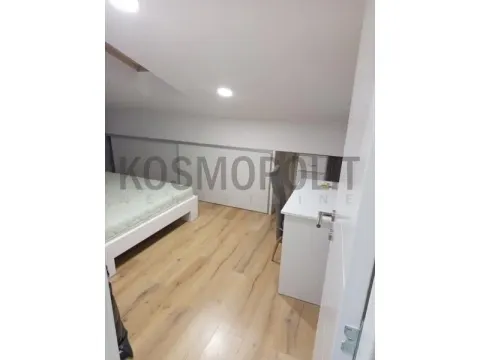 Prodaja, trosoban stan, 49m², Barajevo (mesto), Barajevo - image 5