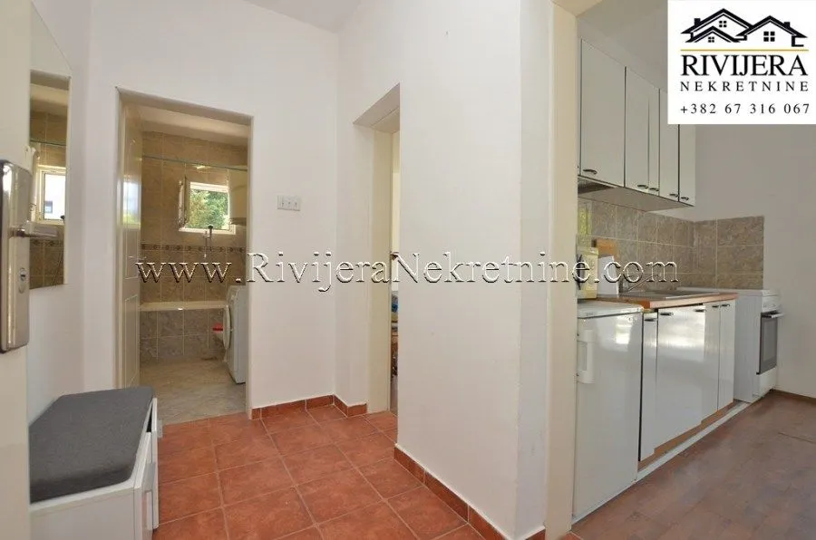 Prodaja, dvosoban stan, 54m², Đenovići, Herceg Novi