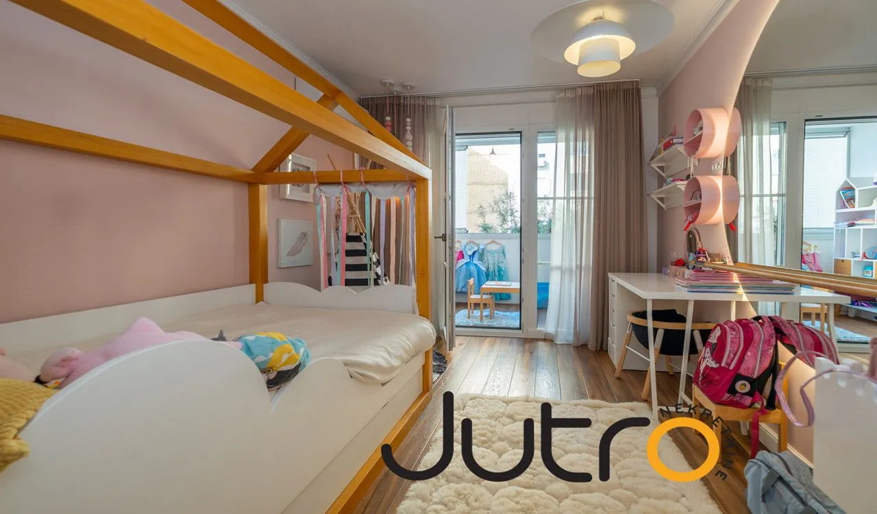 Prodaja, trosoban stan, 122m², Podgorica, Crna Gora