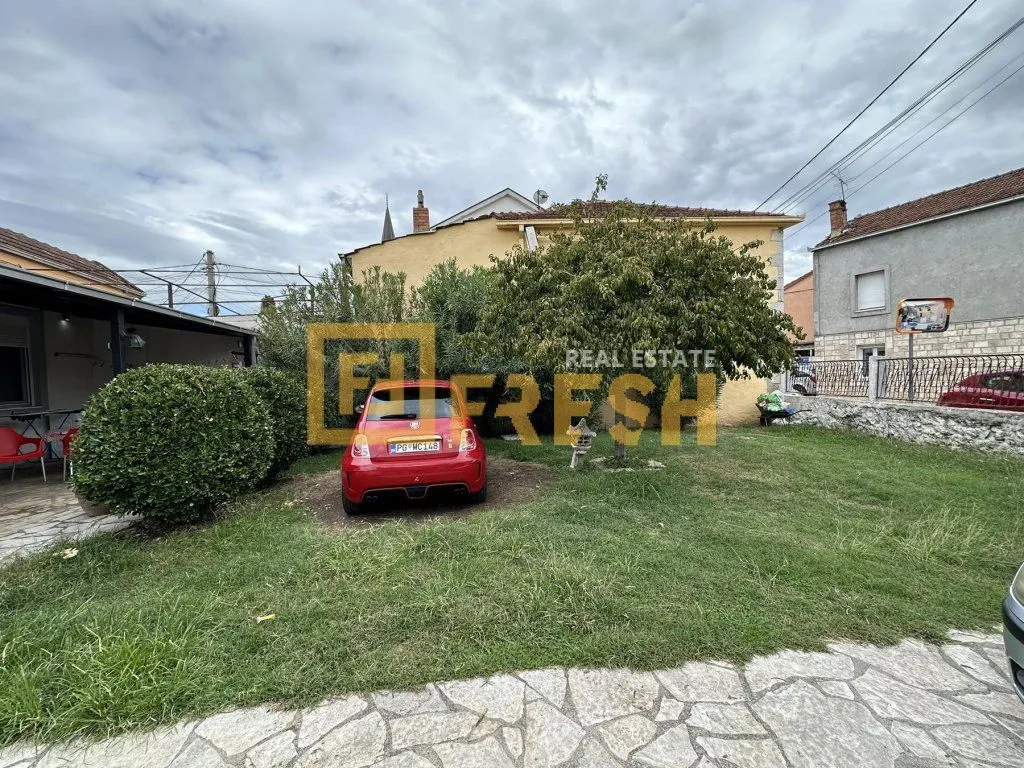 Prodaja, kuća, 103m², Stara Varoš, Podgorica