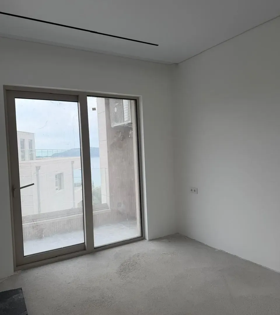 Sale, two bedroom apartment, 77m², Pržno, Budva